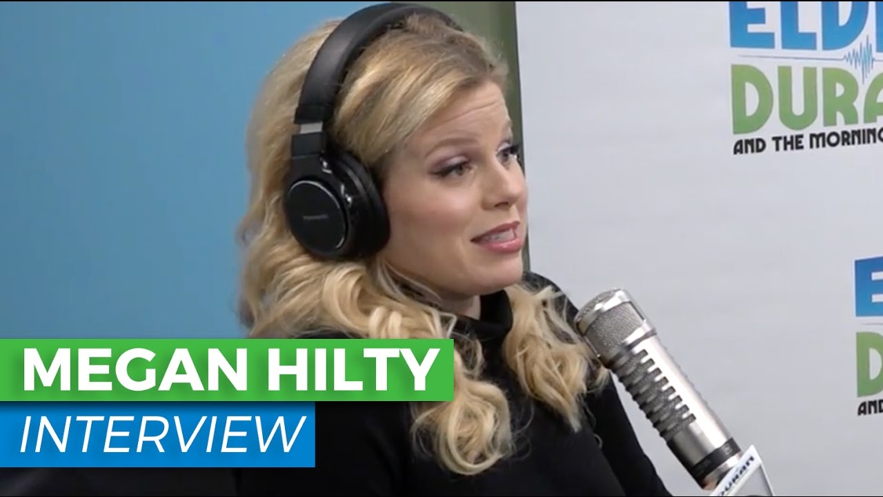 Megan Hilty Chats Solo Christmas Album, 'A Merry Little Christmas' | Elvis Duran Show