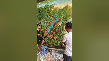 Đắp tranh nổi chim công