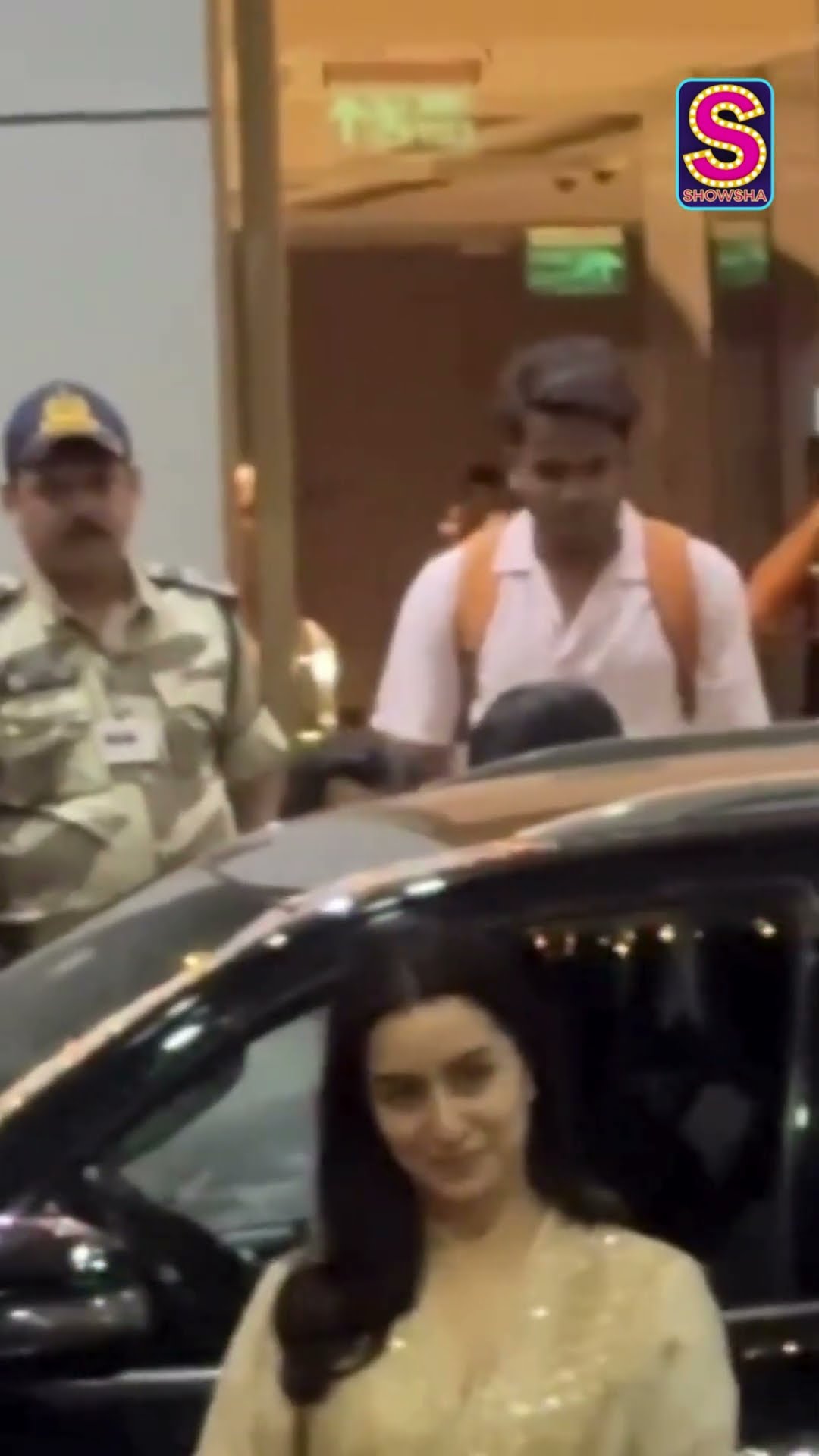 Shraddha Kapoor Stuns In A Beautiful Ethnic Attire At The Kalina Airport | Bollywood | shorts | N18S