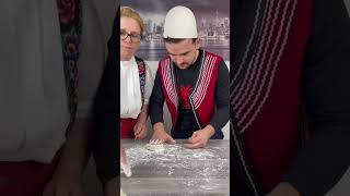 Byrek Me Pete Mbushur Me Presh Receta Tradicionale