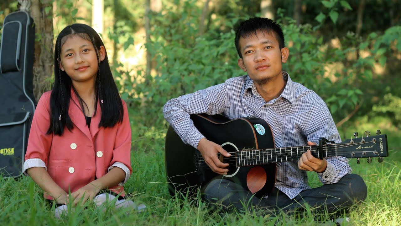 Elizabeth Ramhlunmawi ||Phoolon Ka Taron ka sabka kehna hain ||