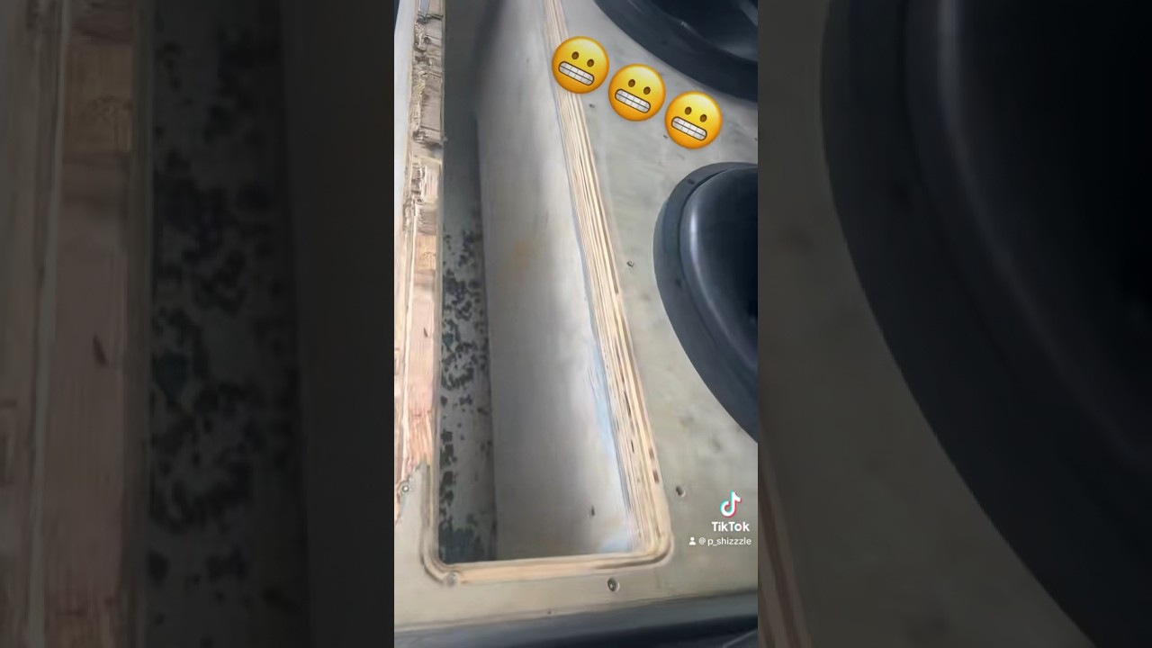 SKAR 18s SHATTER LS BACK WINDSHIELD 🤯🔊 