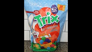 Trix Fruit Flavored Snacks Review