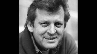 Thomas Allen - She moved through the fair