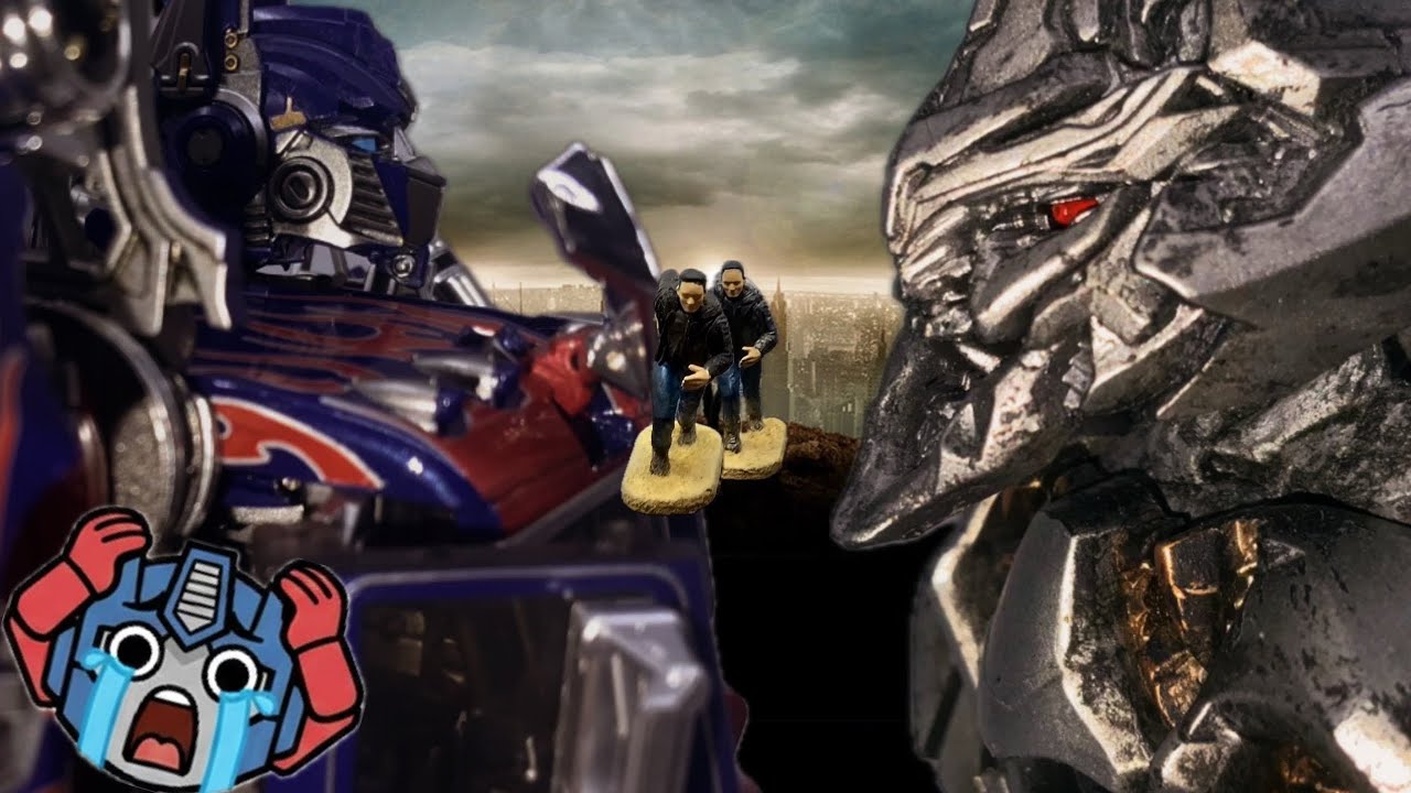 I Recreated Transformers (2007)… With Toys