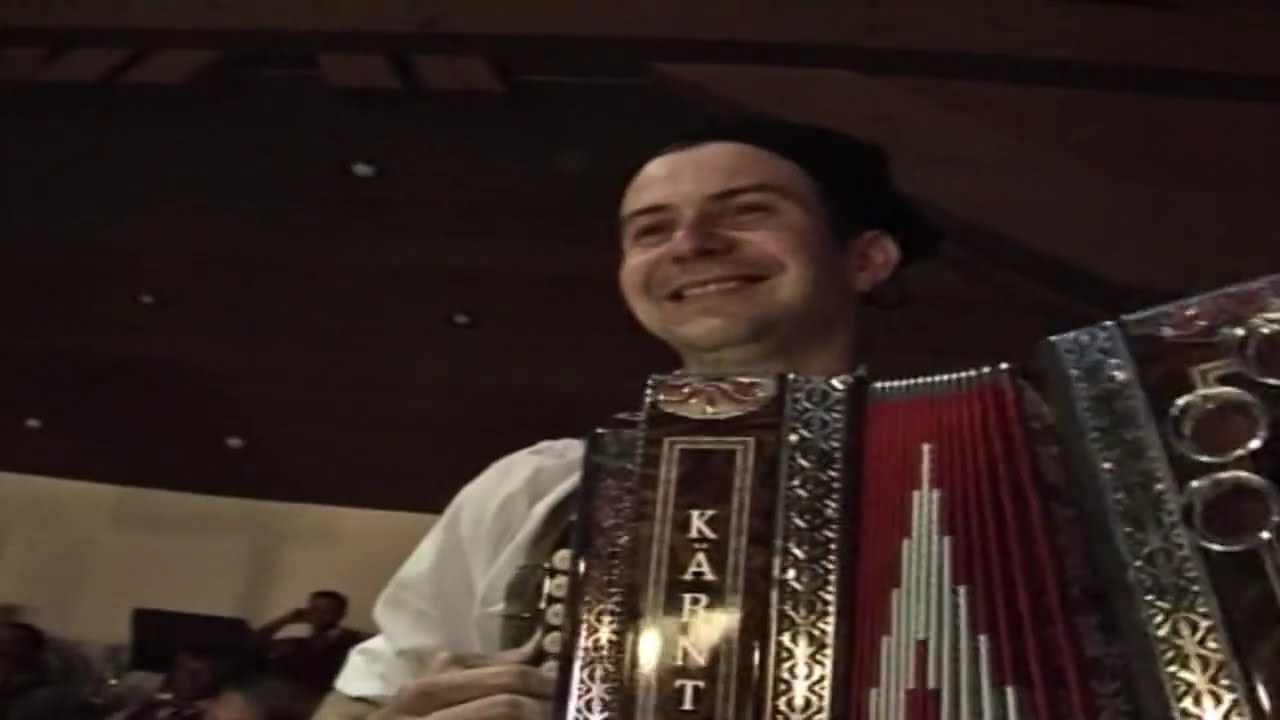 #HoheTAUERN #BRAUCHTUM #Schuhplatteln #Volkstanz