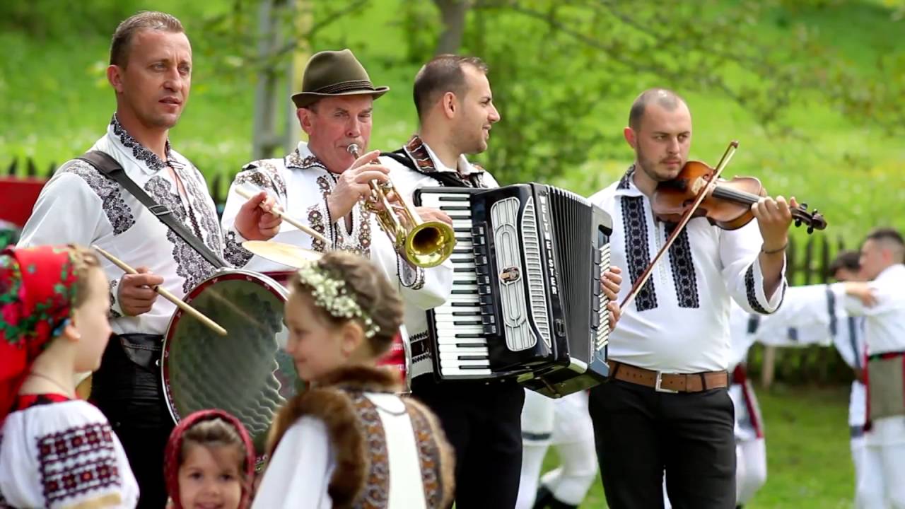 VICOVEANCĂ SUNT ȘI EU- @LilianaUrsachi