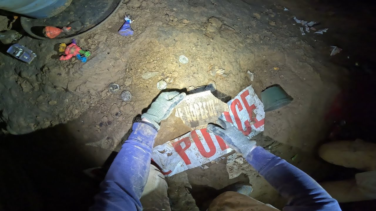 Exploring A 4 Mile Long Cave - YouTube
