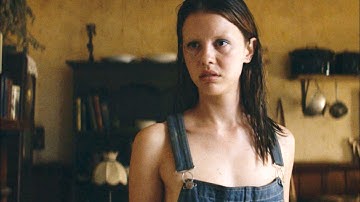 ミア・ゴス、史上最高齢の殺人鬼婆と対面！映画『X エックス』本編映像