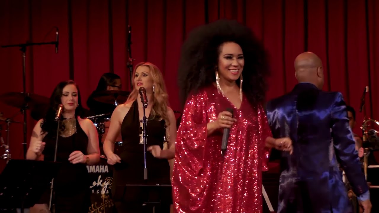 Aymée Nuviola - El Cuarto de Tula (Live at Teatro Flamingo - Miami)