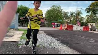 Mikail Main Scooter