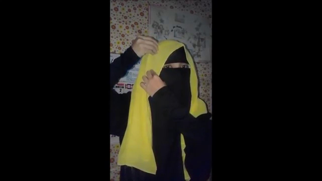 one piece niqab + squarescarf hoodstyle