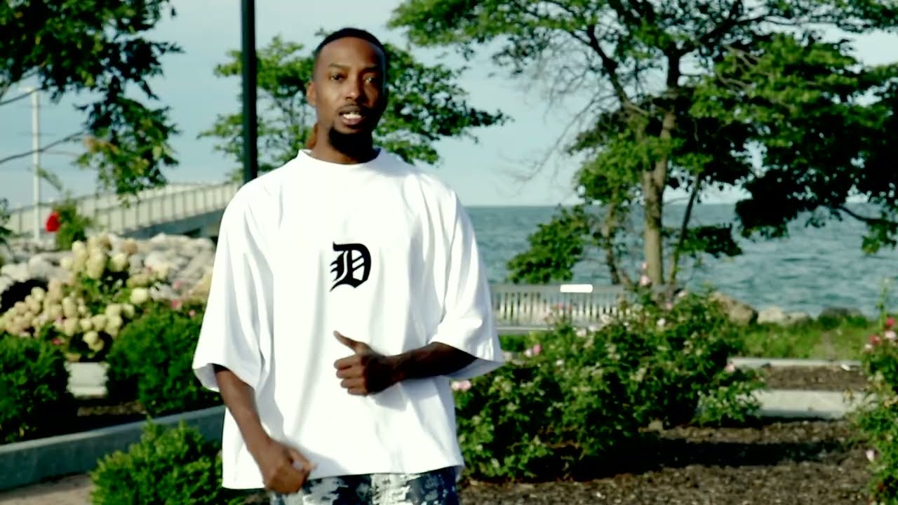 Crazy  (AfroBeats) x Ricardo Rivers