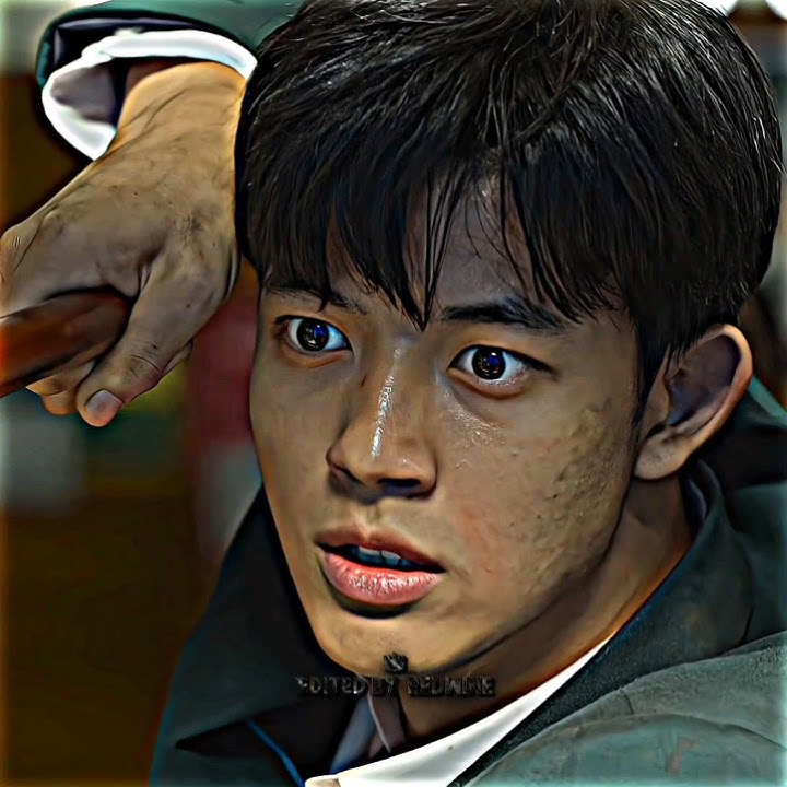 Bro is not afraid of zombies ☠️ 🎬 All of us are dead #allofusaredead #kdrama #parksolomon #shorts