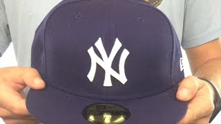 Yankees 'TEAM-BASIC' Purple-White Fitted Hat by New Era