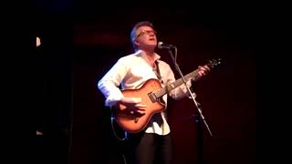 Rik Emmett performing Never Surrender Live