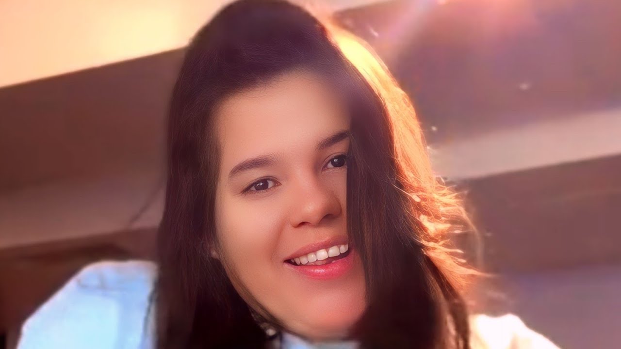 Анджела Себастьян: Потрясающая модель plus-size с пышными формами, биография, фотосессии и образ ...