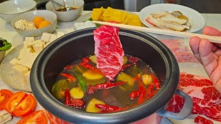 How to Cook SPICY CHINESE HOTPOT in RICE COOKER! Homemade Hotpot by Cook With Mikey 69,237 views 4 years ago 10 minutes, 46 seconds