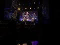 Dave Grohl performs tear-jerking Adele song with his daughter