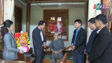 Đồng chí Phó Bí thư Thường trực Huyện ủy thăm, chúc tết gia đình chính sách