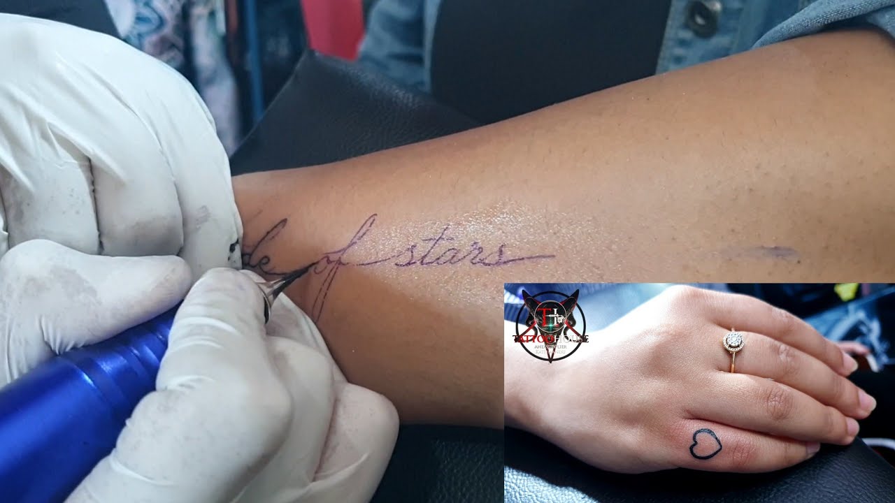 Lattering Tattoo on girls