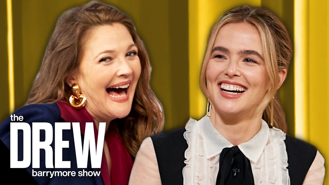 Drew Barrymore Met Zoey Deutch While Checking Out Her VHS Collection Drew Barrymore Met Zoey Deutch While Checking Out Her VHS Collection
