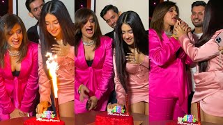 Roshni Walia Celebrate Her Birthday Along With Friends & Family