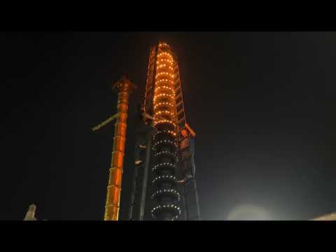 Kollur Shri Mookambika Deepalankar - video from Templelinks