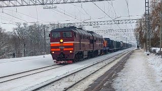 2TE116-928+ČME3M-6139 (LDZ Cargo) with mixed freight train passing Salaspils station