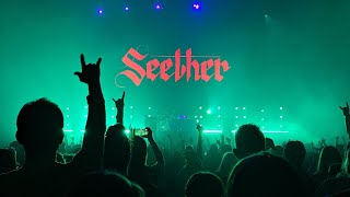 Seether "Country Song" Live in North Charleston, SC on May 11, 2024 at North Charleston Coliseum