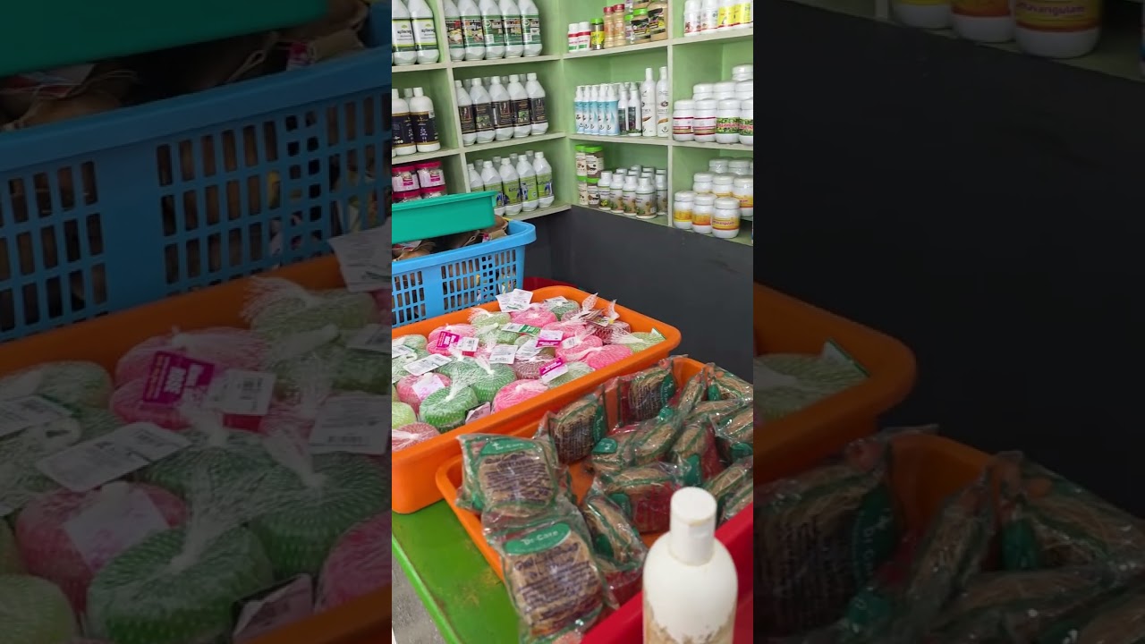 Munnar spice garden vid 2