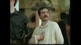 Bu Adam Kendini Ne Sanıyor