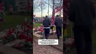A heartfelt moment as PSG players and staff visited Diogo Jota's memorial ❤️🤍 #DiogoJota #PSG