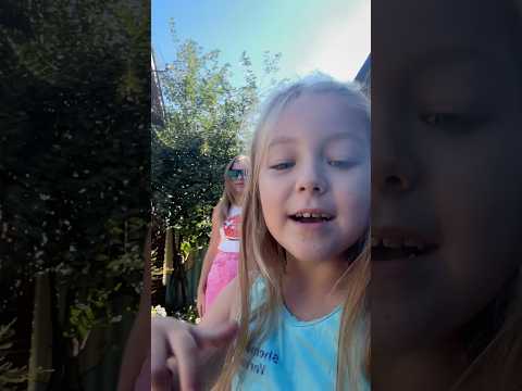 Танцуем здесь немного 😁😎 #shortsvideo #funny #тренды #юмор #shorts #танцы #дети