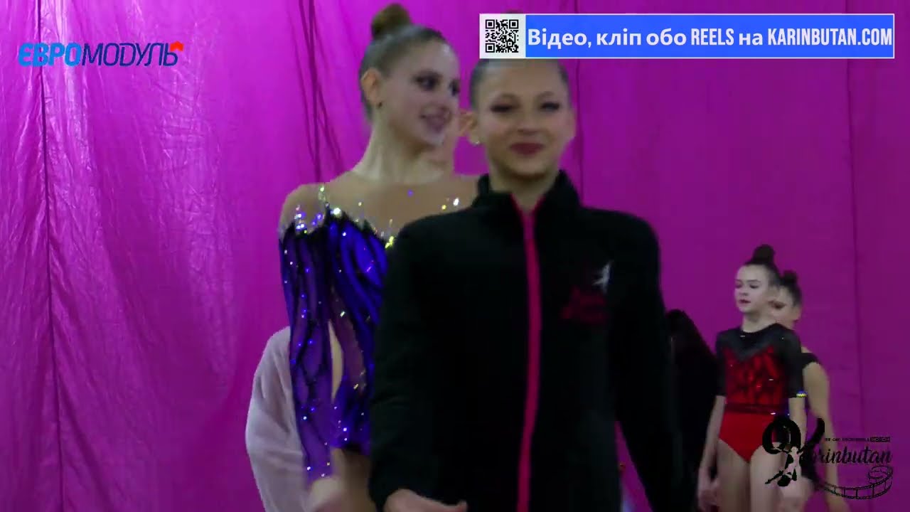 Парад нагородження гімнасток 2012 2011 р н  турніру Мрія 2026 м  Коломия