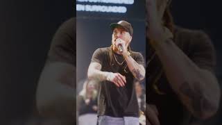 Drop Some In The Comments If Youre Praising God - No Matter The Cirstance