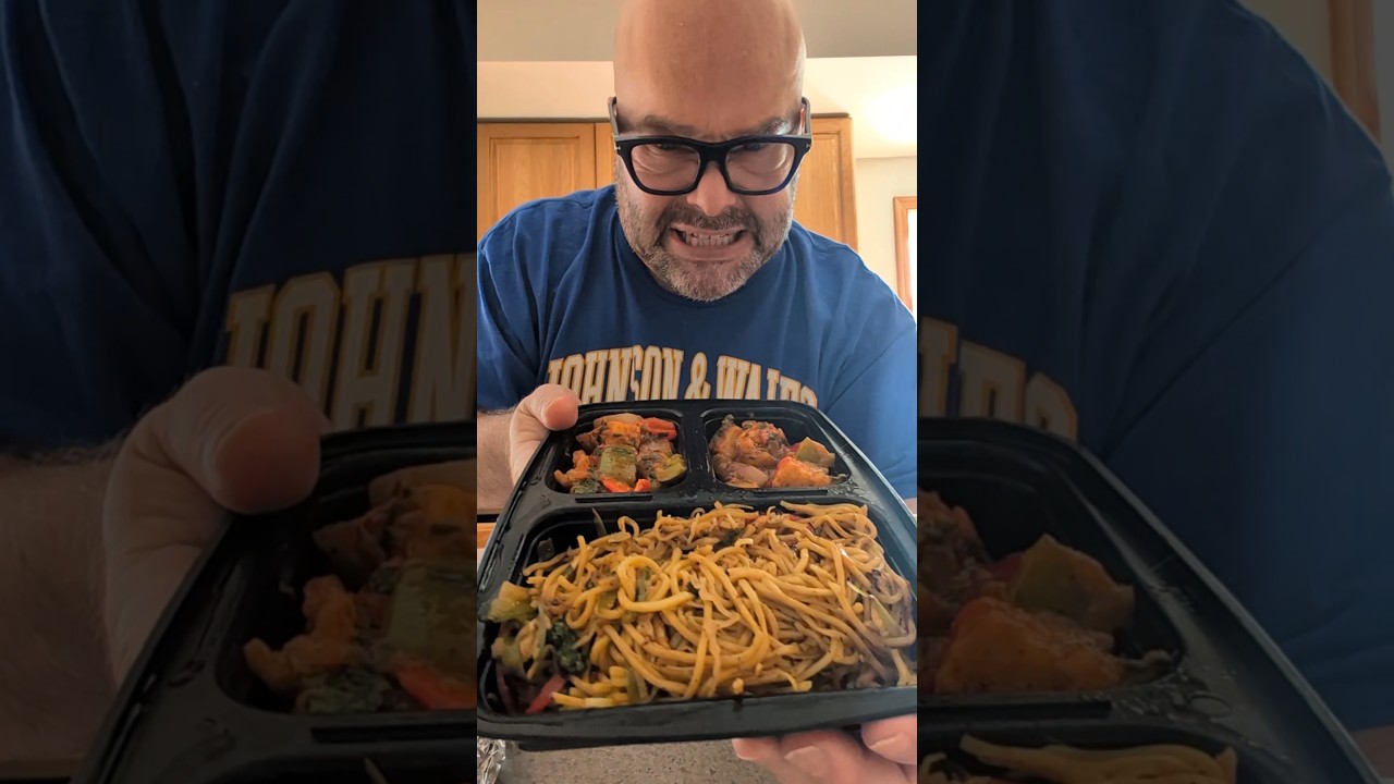 🇮🇳🔥 Мой первый индокитайский обед оставил меня в ШОКЕ 😳🍜 | Snackmaster General против EPIC Flavor...