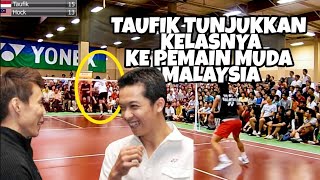 PERTANDINGAN TERBAIK TAUFIK HIDAYAT. Ada pegas di pergelangan. TRICKSHOT. pertandingan final!