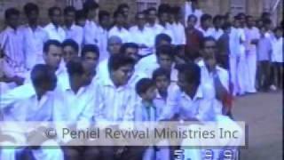 Video thumbnail of "Christian Malayalam Song: Sthuthikum Hallelujah Padi"