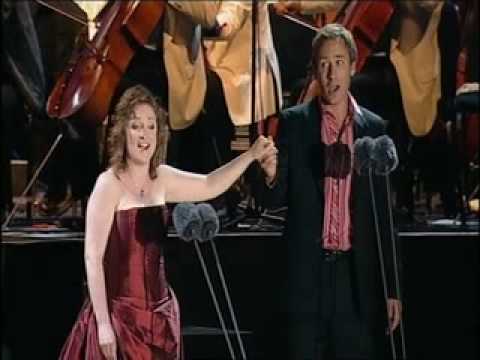 David Curry - One Hand One Heart - BBC Last Night of the Proms