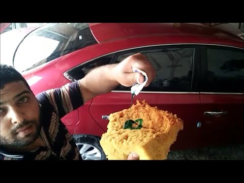 فيديو: كيفية غسل السيارة باليد (بالصور)