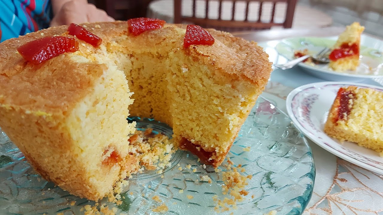 Bolo de Flocão de Milho com Goiabada | Sem Farinha, Fácil e Muito Macio