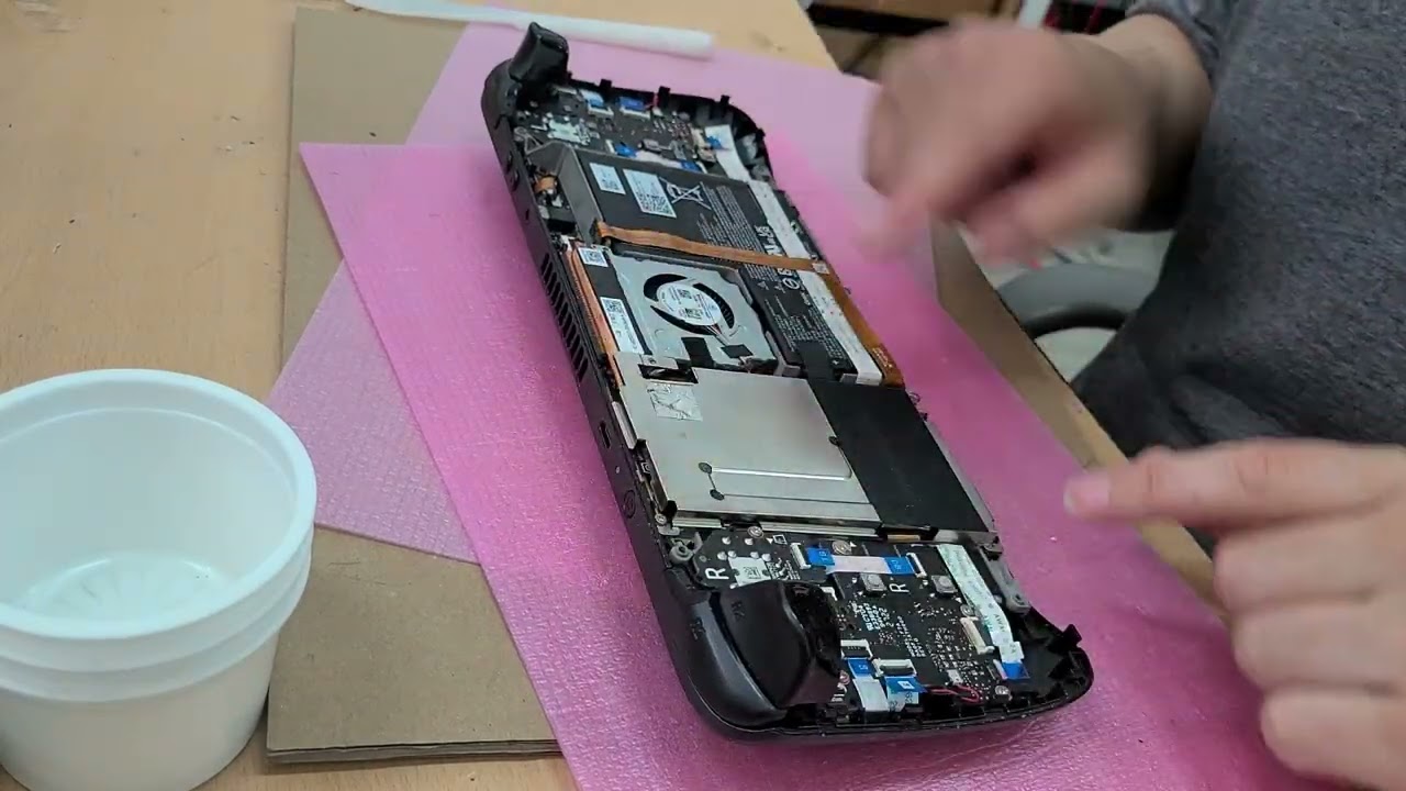 스팀덱 R1 L1 고장 수리 가능합니다.