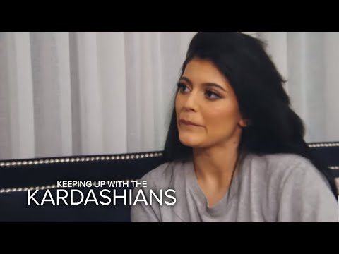 Video KUWTK | Kylie Jenner Admits to Doing What to Her Lips?! | E!