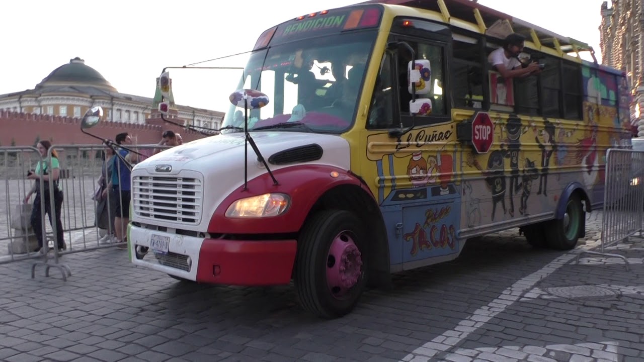 Mundial 2018. Автобус болельщиков сборной Мексики 16.06.2018