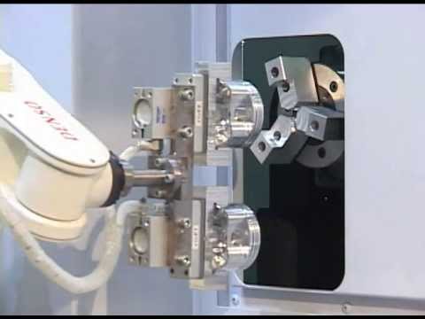 DENSO Robotics - Robot tends CNC machine