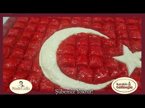 Türk Bayrağı Temalı Baklavanın Hazırlanışı, Karaköy Güllüoğlu, Baklava Tarifi, Nasıl Yapılır.