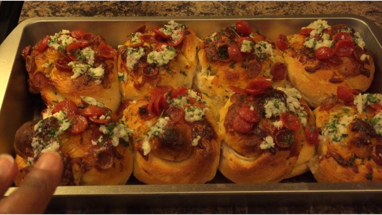 How to make pepperoni pizza knots YouTube