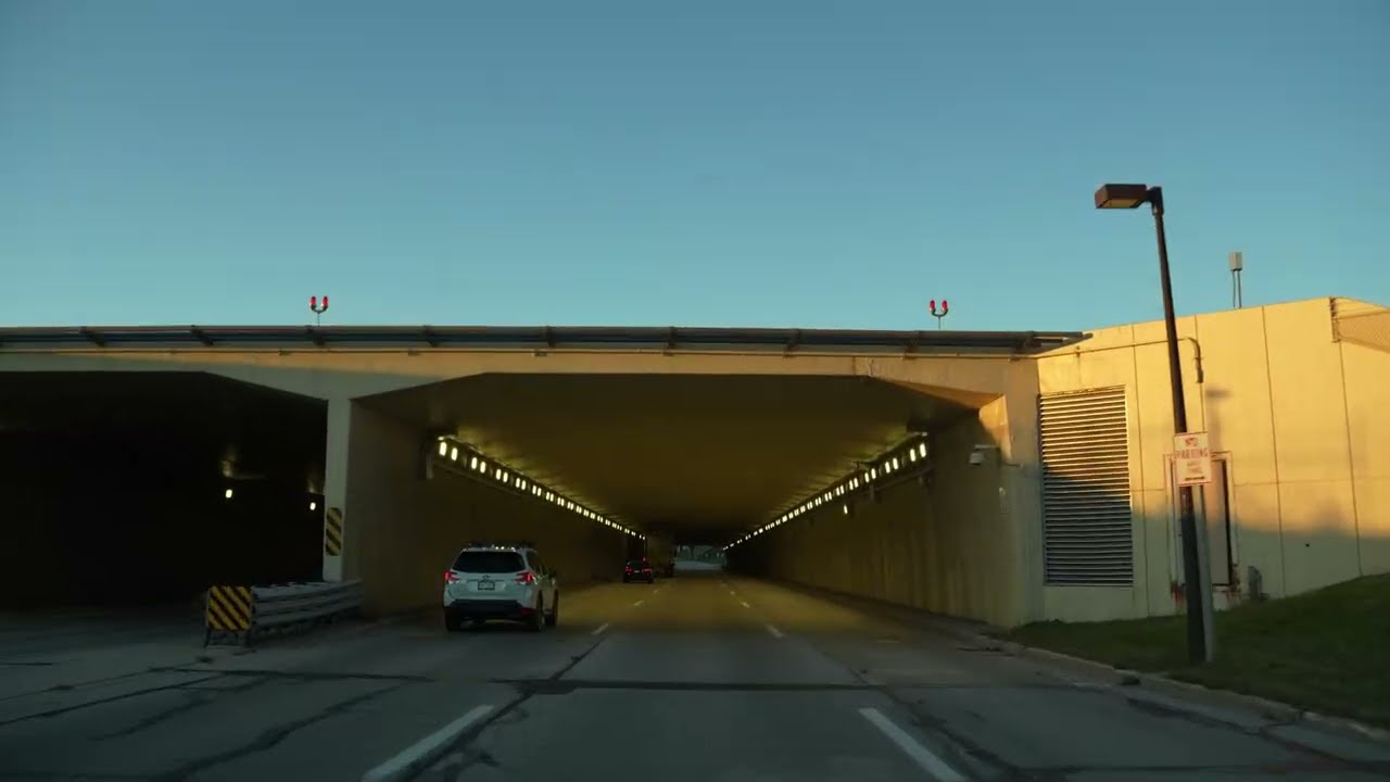 Franklin to Downtown Milwaukee Evening Drive | Sunset Into Night • Real-Time Road Therapy (4K)