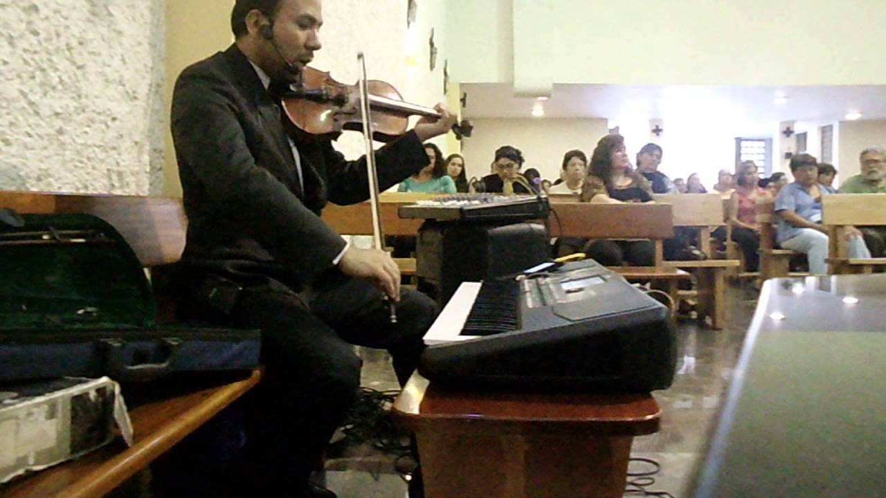 Organista violinista cantante para bodas primeras comuniones bautizos